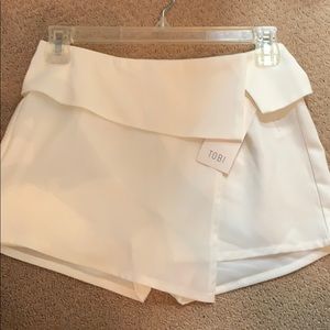 White skort NWT